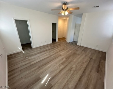 8688 Mesquite Hills Street - Photo Thumbnail 5