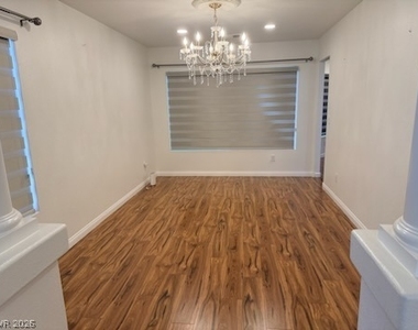 9121 Teal Lake Court - Photo Thumbnail 6