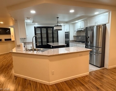 9121 Teal Lake Court - Photo Thumbnail 1