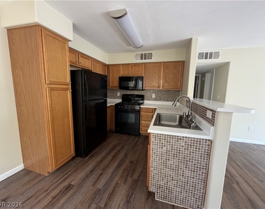 3079 Key Largo Drive - Photo Thumbnail 2