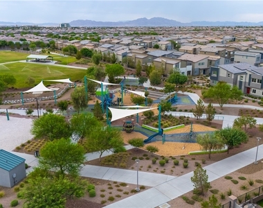 7476 Onyx Star Street - Photo Thumbnail 44