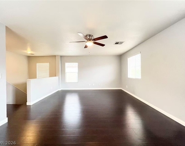574 Redruth Drive - Photo Thumbnail 26