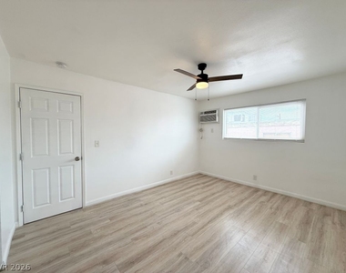 2105 Webster Street - Photo Thumbnail 11
