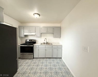 2105 Webster Street - Photo Thumbnail 6