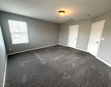 2021 Brush Stroke Street - Photo Thumbnail 6