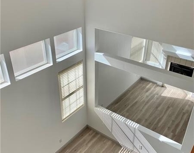 1848 Thunder Mountain Drive - Photo Thumbnail 8