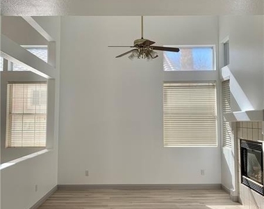 1848 Thunder Mountain Drive - Photo Thumbnail 4