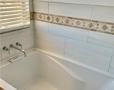 1848 Thunder Mountain Drive - Photo Thumbnail 14