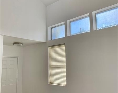 1848 Thunder Mountain Drive - Photo Thumbnail 3