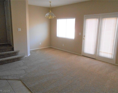 3516 Hazelnut Pine Place - Photo Thumbnail 4