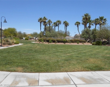 3516 Hazelnut Pine Place - Photo Thumbnail 28