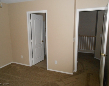 3516 Hazelnut Pine Place - Photo Thumbnail 20
