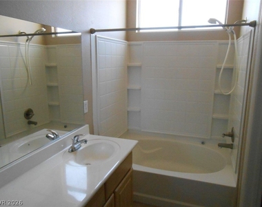 3516 Hazelnut Pine Place - Photo Thumbnail 17
