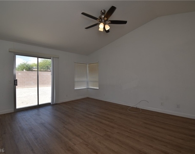 4706 Checker Way - Photo Thumbnail 2