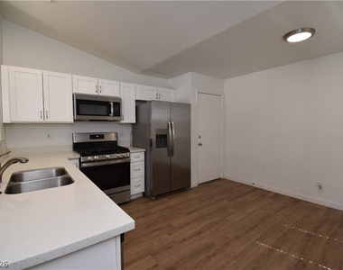 4706 Checker Way - Photo Thumbnail 5