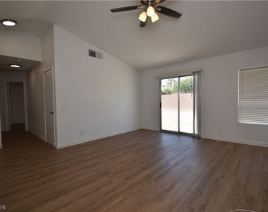 4706 Checker Way - Photo Thumbnail 4