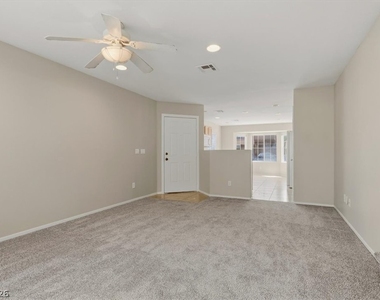 10404 Dark Sands Avenue - Photo Thumbnail 2