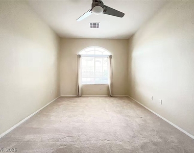 240 Whitly Bay Avenue - Photo Thumbnail 16