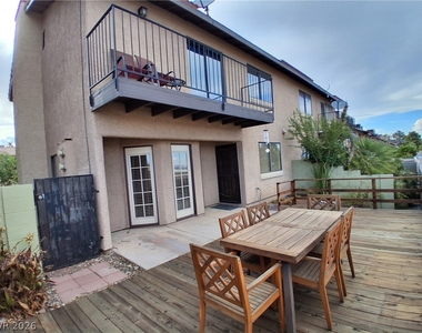 3958 Delos Drive - Photo Thumbnail 22