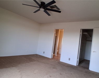 3958 Delos Drive - Photo Thumbnail 11