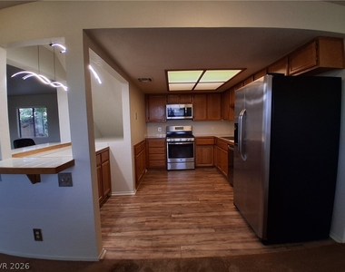3958 Delos Drive - Photo Thumbnail 3