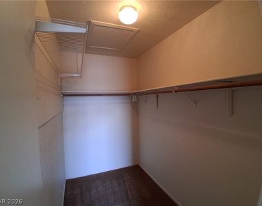 3958 Delos Drive - Photo Thumbnail 12
