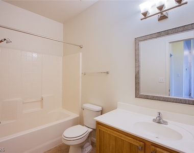 1521 Ruby Cliffs Lane - Photo Thumbnail 14