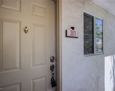 1521 Ruby Cliffs Lane - Photo Thumbnail 1
