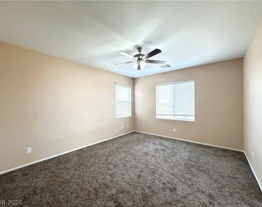 10596 La Campana Street - Photo Thumbnail 8