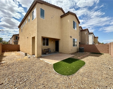 10596 La Campana Street - Photo Thumbnail 19