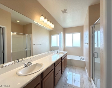 10596 La Campana Street - Photo Thumbnail 11