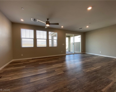 2475 Padulle Place - Photo Thumbnail 11