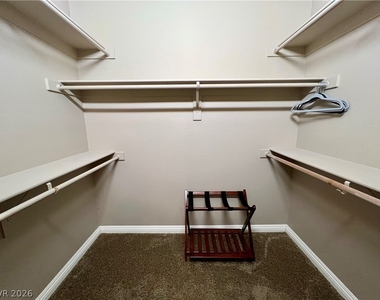 3555 Meridale Drive - Photo Thumbnail 10