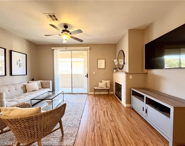 3555 Meridale Drive - Photo Thumbnail 2