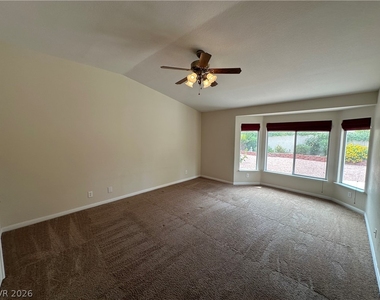 2109 Cedar Hills Street - Photo Thumbnail 11