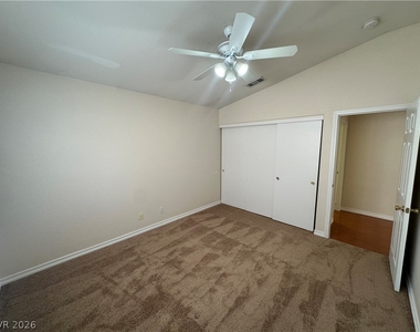 2109 Cedar Hills Street - Photo Thumbnail 21