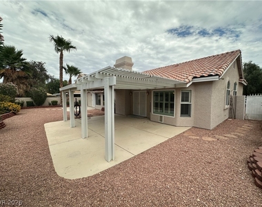 2109 Cedar Hills Street - Photo Thumbnail 25