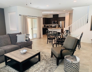 2637 Marvel Astoria Street - Photo Thumbnail 8