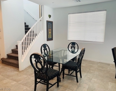 2637 Marvel Astoria Street - Photo Thumbnail 11