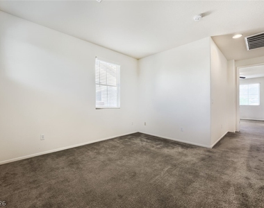 3412 Osiana Avenue - Photo Thumbnail 10