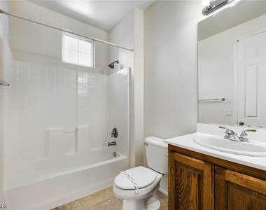 3412 Osiana Avenue - Photo Thumbnail 17