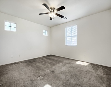 3412 Osiana Avenue - Photo Thumbnail 14