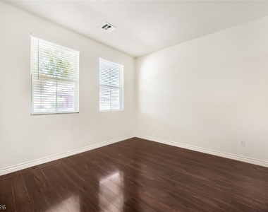 3412 Osiana Avenue - Photo Thumbnail 4