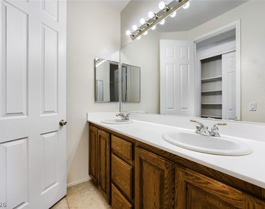 3412 Osiana Avenue - Photo Thumbnail 18