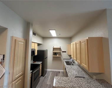 6955 N Durango Drive - Photo Thumbnail 6