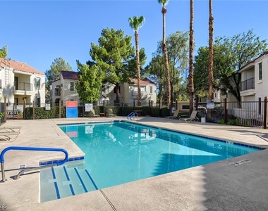 4860 Nara Vista Way - Photo Thumbnail 25