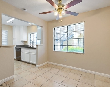 4860 Nara Vista Way - Photo Thumbnail 7