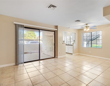 4860 Nara Vista Way - Photo Thumbnail 5