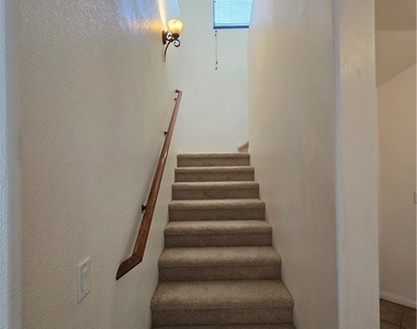 9164 Craven Avenue - Photo Thumbnail 13