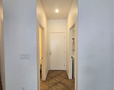 9164 Craven Avenue - Photo Thumbnail 11